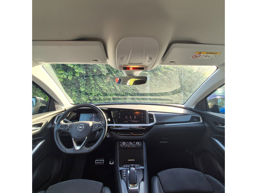 Opel Grandland GSe 1.6 Hybrid4 300 pk | 4x4 | Alcantara | ACC | Camera 57443524-0.jpg | Meierij Automotive