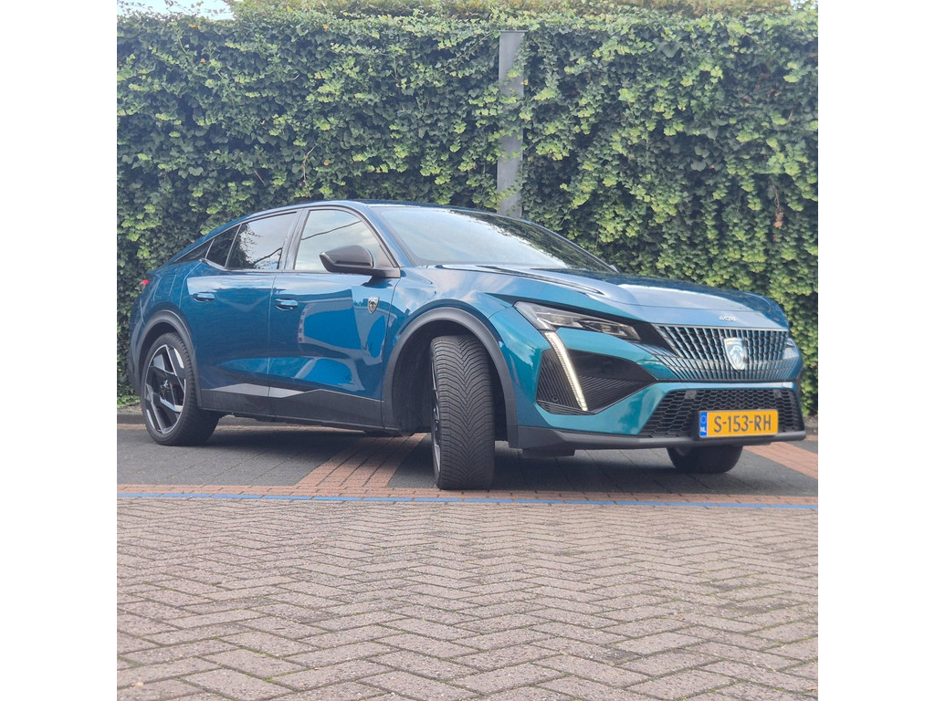 Peugeot 408 1.6 HYbrid GT 225 EAT8 First Edition Plug-in Hybrid | Alcantara | Massage | 20 inch | ACC 57644300-0.jpg | Meierij Automotive